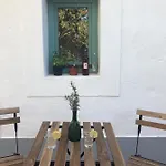 Kali Kerted Vendeghazak Karolin Neni Haza 3* Monoszlo